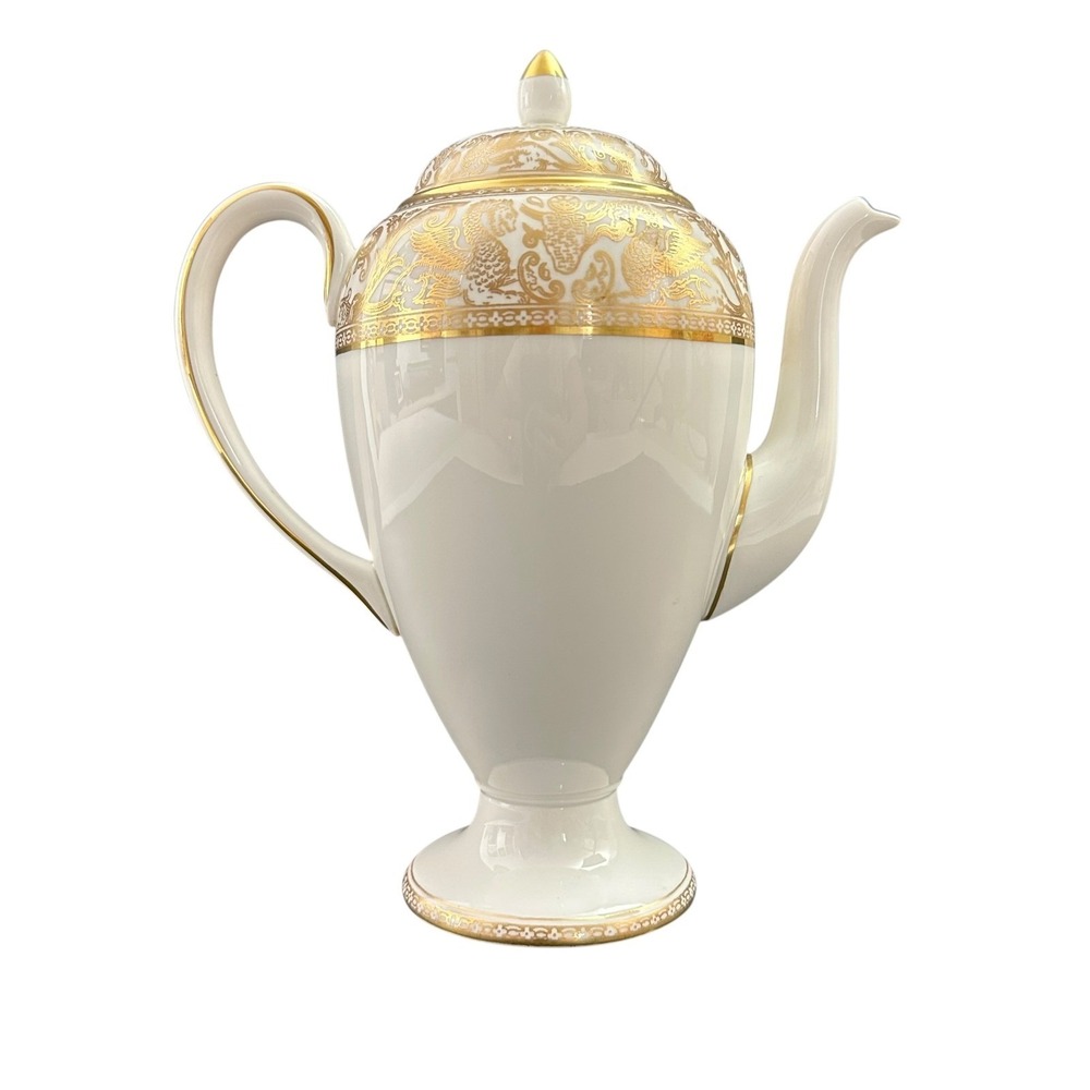 Wedgwood Gold Florentine W4219 Coffee Pot Lid Bone China Griffin Dragon England